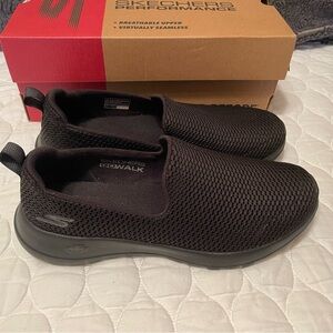 Skechers Go walk for womens size 8